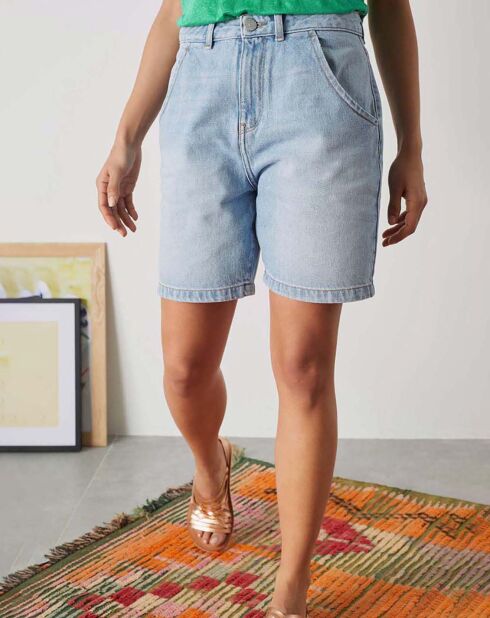 Hellblaue Jeansshorts von Quatty