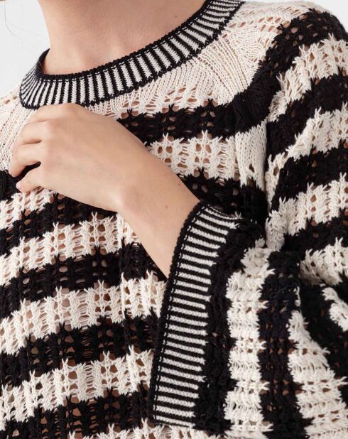 Pull Isao noir/vanille