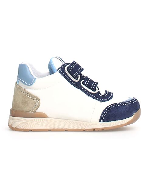 Neue Ferdi Sneakers in Milch/Navy/Stone