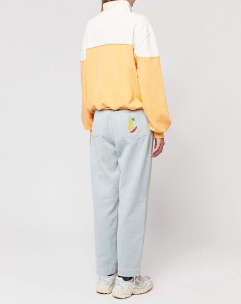 Sweatshirt mit Farbblock-Reißverschluss aus Bio-Baumwolle in Ecru/Orange