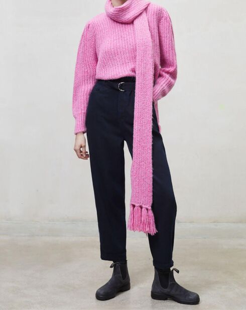 Rosafarbener Ambrosia-Pullover