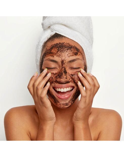 Exfoliant à l'acide salicylique avec café, noix et vitamine E - 60 ml