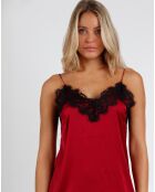 Chemise de nuit en dentelle rouge rubis