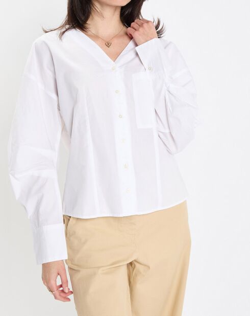Chemise col V poche blanche
