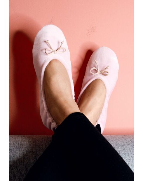 Ballerine rosa-rosa con fiocco piccolo
