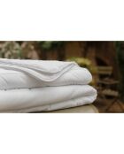 Couette Chaude 100 % recyclée blanche