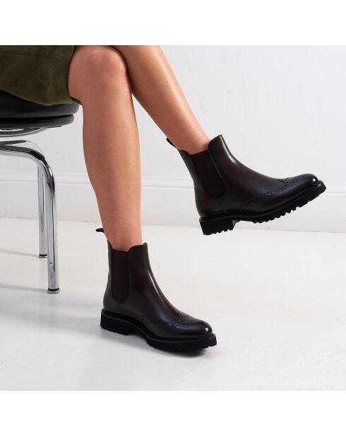 Bottines Chelsea à bout fleuri noires