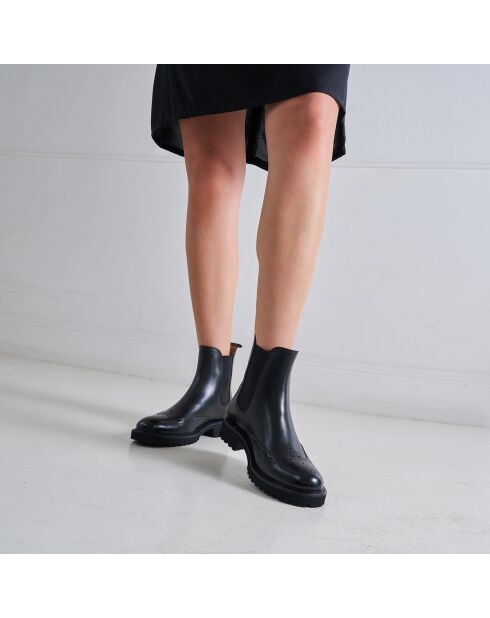 Bottines Chelsea à bout fleuri noires