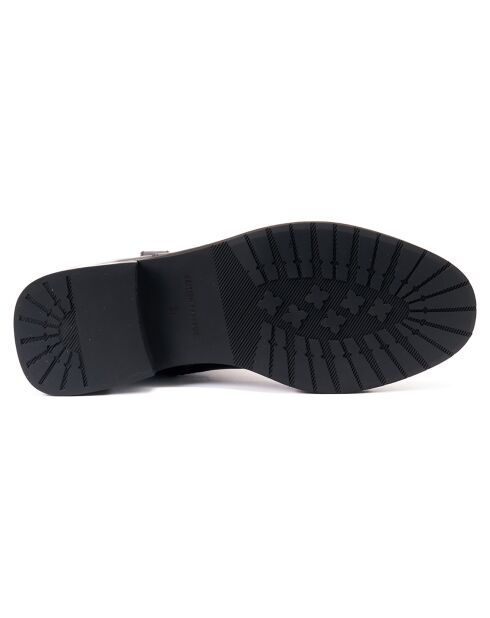 Dunkelbraune hohe Stiefel
