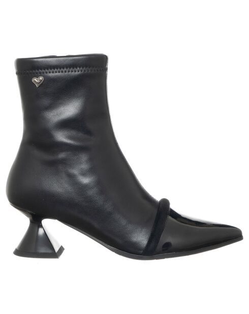 Schwarze Rosenstiefel