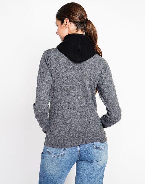 Clara schwarze Sturmhaube