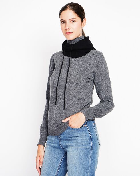 Clara schwarze Sturmhaube