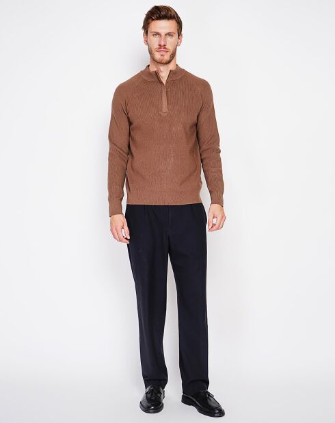 Pull Tom marron