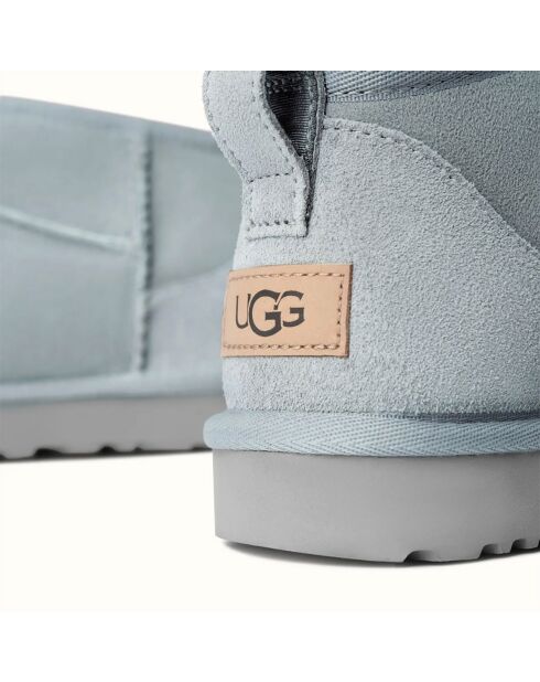 Bottes en Peau de Mouton Classic Ultra Mini bleu ciel