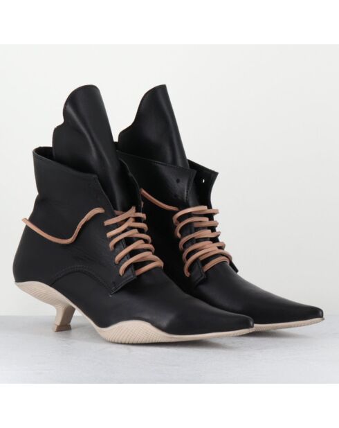 Boots en Cuir mina noires
