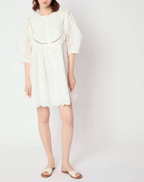 Robe Broderie blanche