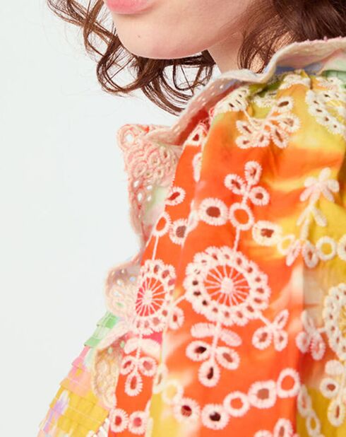 Vestido bordado anudado