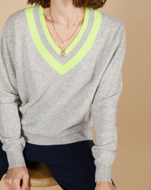 Pull 100% Cachemire Marley col V à bandes gris chiné clair/jaune fluo