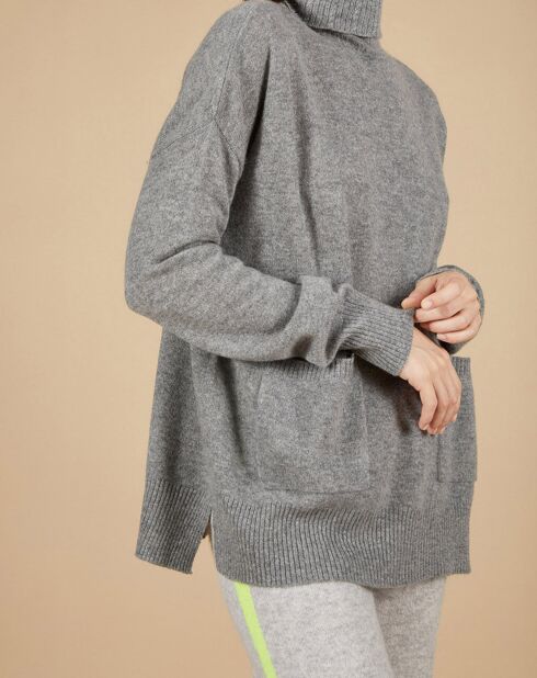 Pull ample 100% Cachemire Alicia Col roulé à poches gris chiné foncé