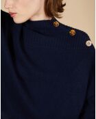 Pull ample 100% Cachemire Sandy col montant à bouton bleu nuit