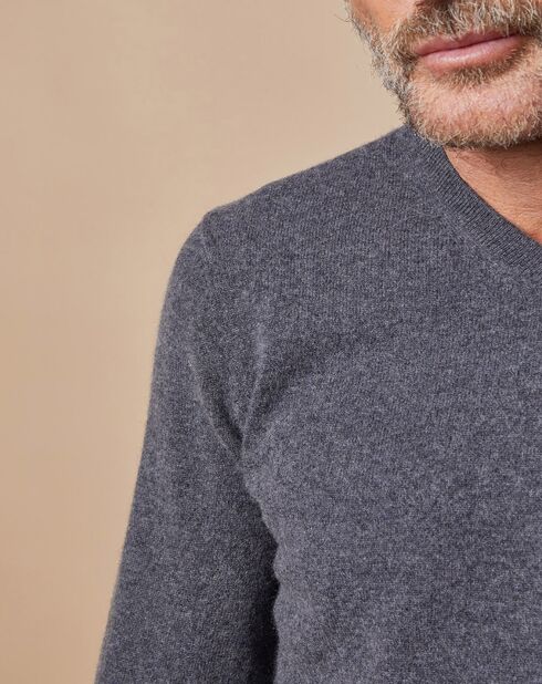 Pull 100% Cachemire Lucien col V gris foncé