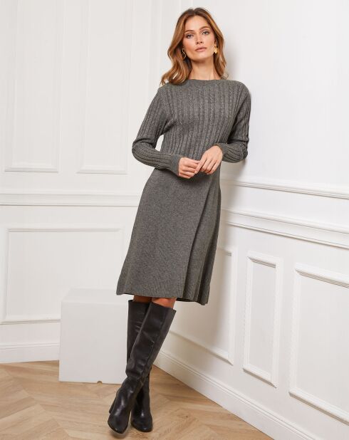 Robe Eve kaki