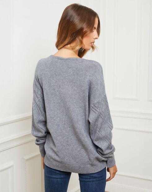 Pull Gabriella gris