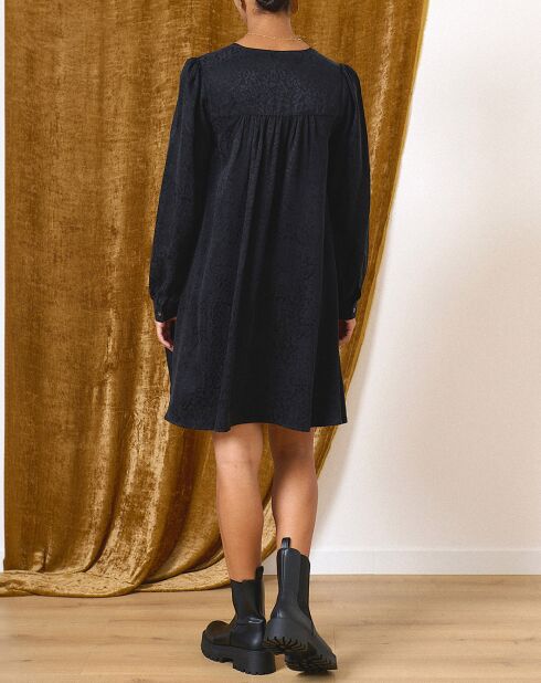 Robe Tacha noire
