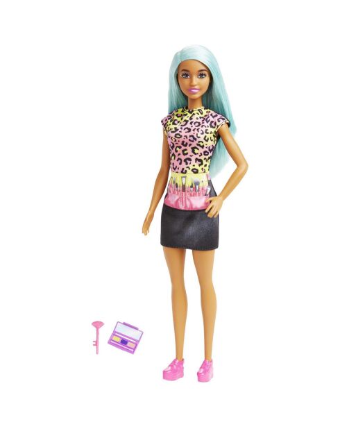 Maskenbildnerin für Barbie-Puppen ab 3 Jahren