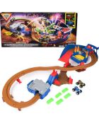 Monster Jam Supercharge Speedway con Megalodon e Crazy Bull - Età 5+