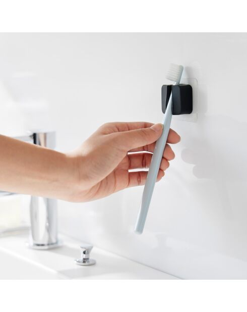 2 Clips multi-usages noirs - 4.5x1.8x4.5 cm