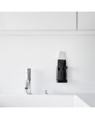 Support pour appareils de soins de la peau noir - 6x6.5x9 cm