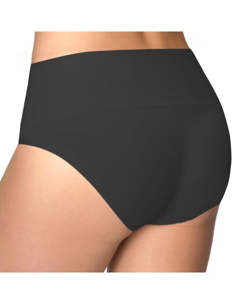 Zwart slipje met hoge taille