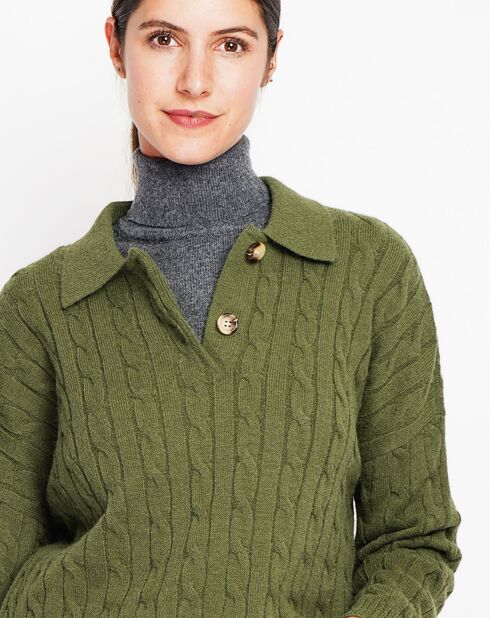 Pull Ines kaki
