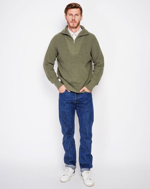 Pull Adel kaki