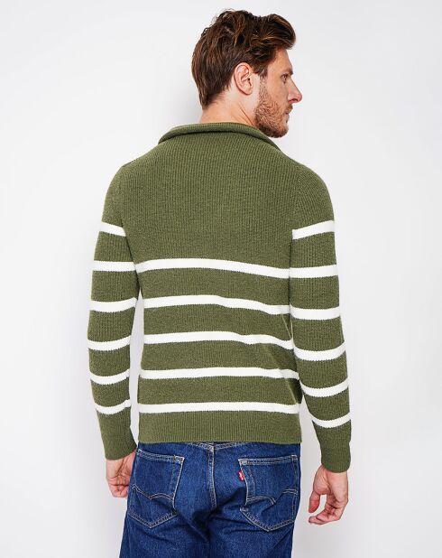 Pull Arlem kaki