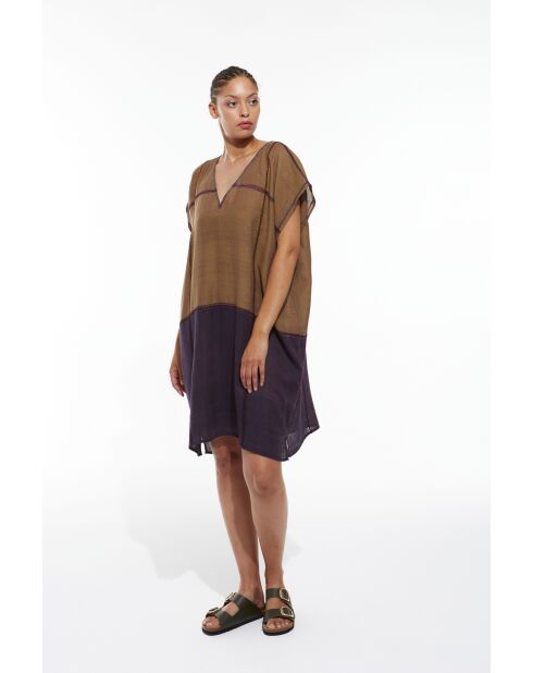 Robe Elia Kaki