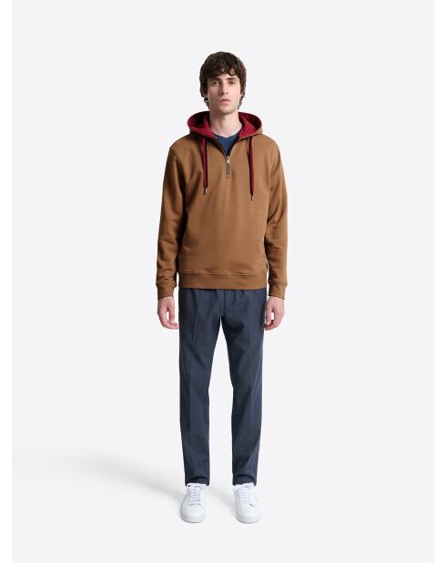 Sweat regular zippé à capuche en coton caramel