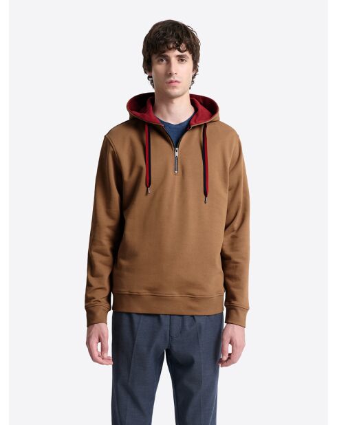 Sweat regular zippé à capuche en coton caramel