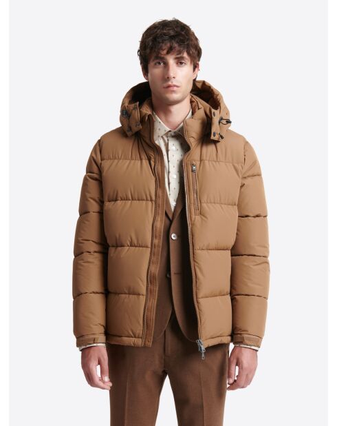Blouson matelassé à capuche camel