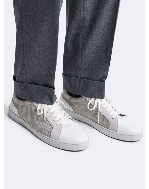 Baskets en cuir et textile blanches