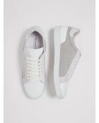 Baskets en cuir et textile blanches