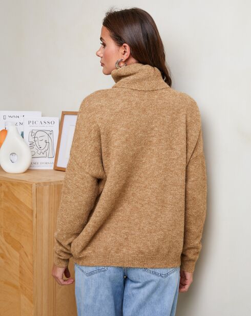 Pull Manon camel