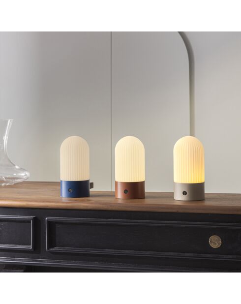 Lampe portable en métal terracotta et opaline Touareg - 9 x 9 x 19 cm