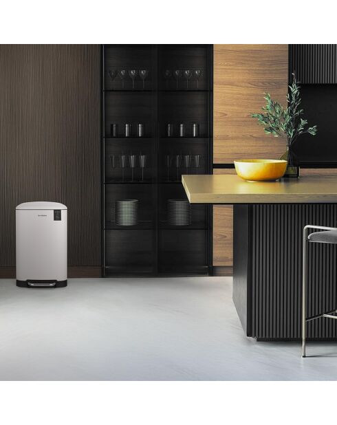 Poubelle à pédale blanche - 20L