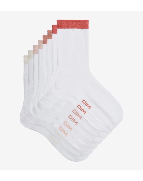 16 paires de chaussettes blanches