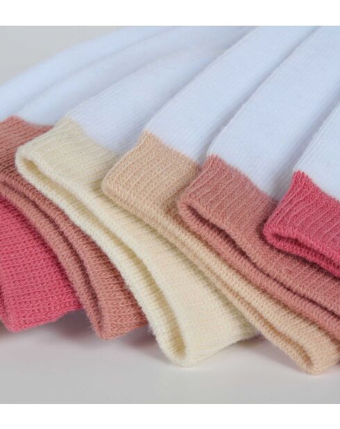 16 paires de chaussettes blanches