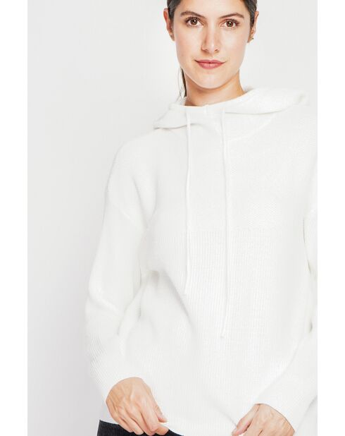 Pull à capuche naturel