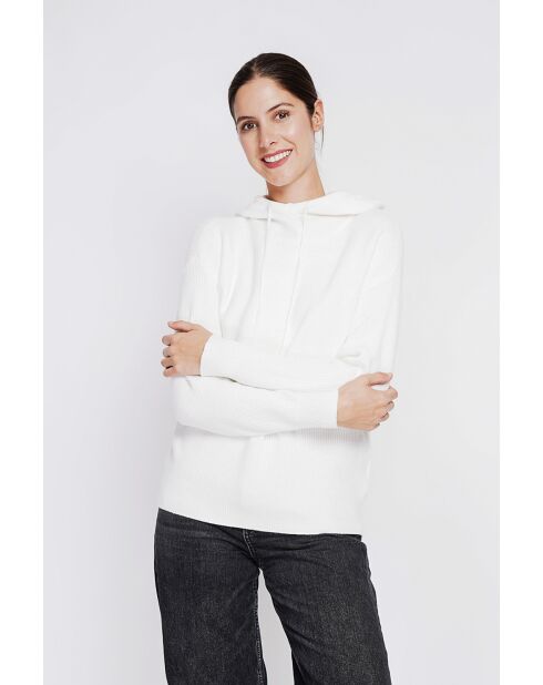 Pull à capuche naturel