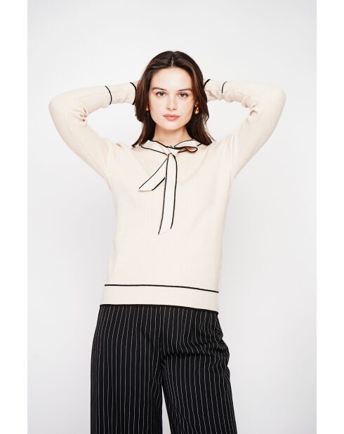 Pull en Cachemire mélangé col V à noeud crème